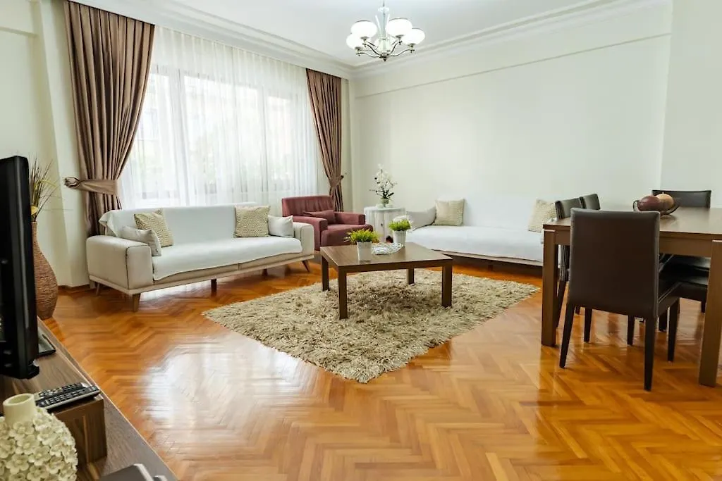 Kaplan Cosy Flat - All Air Conditioned & Heated 3 Bedrooms In The City Isztambul