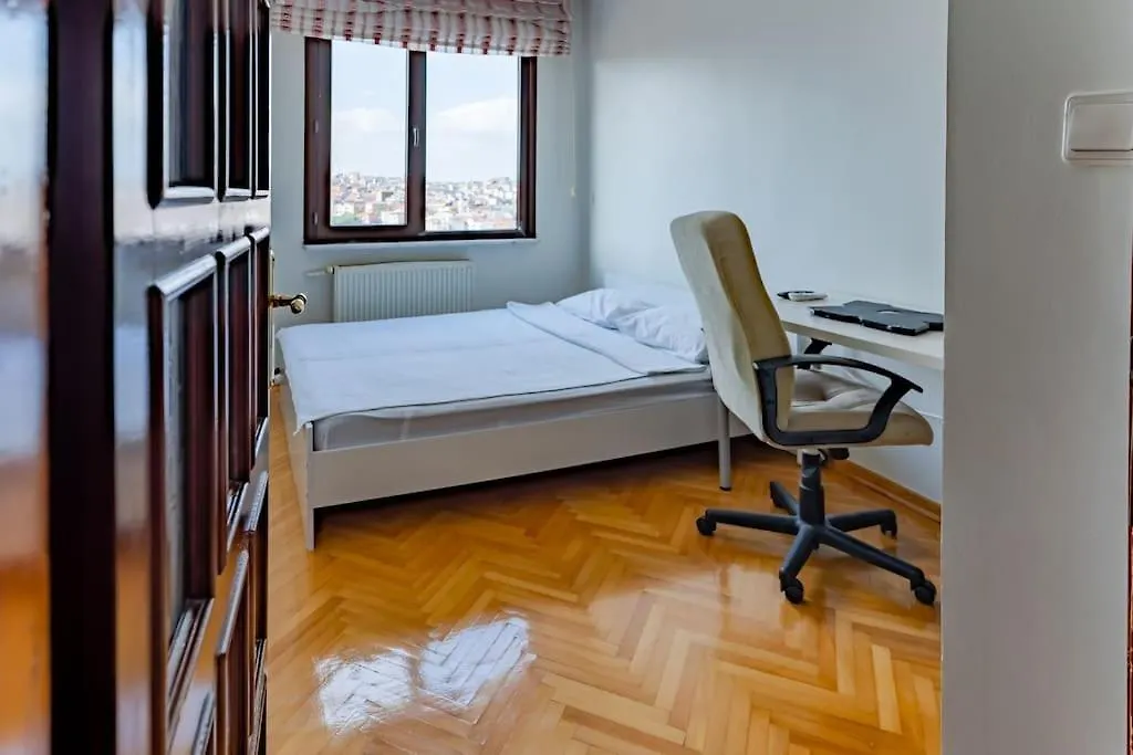Kaplan Cosy Flat - All Air Conditioned & Heated 3 Bedrooms In The City Isztambul